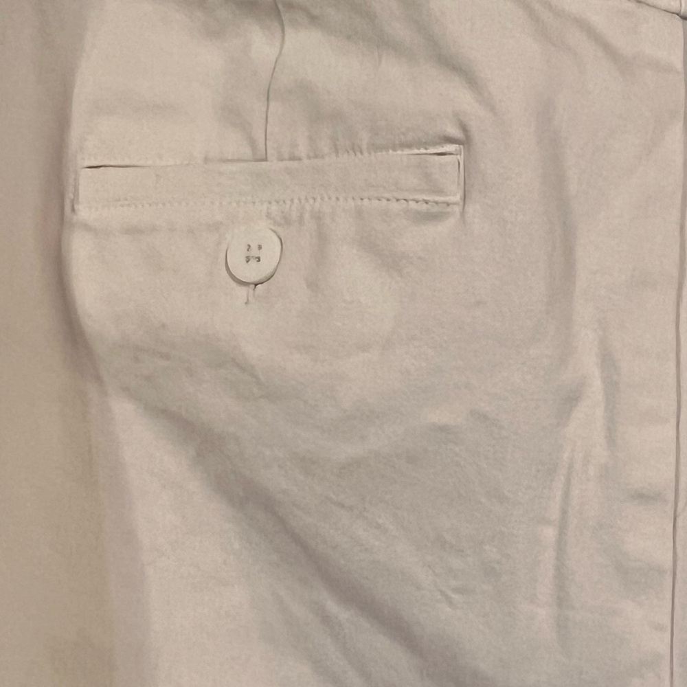 Chaps size 18W white womens capris - Picture 3 of 5